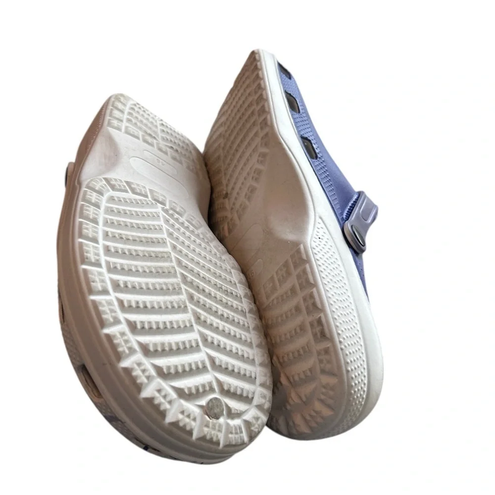 Adult “Michelob Ultra” Crocs (Unisex)